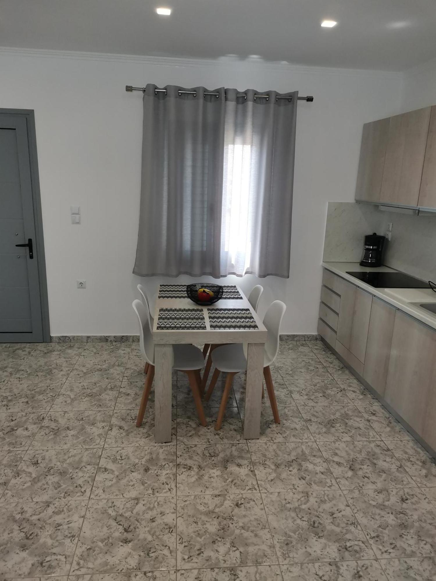 Venus De Milo Apartment Adamantas  Exterior photo